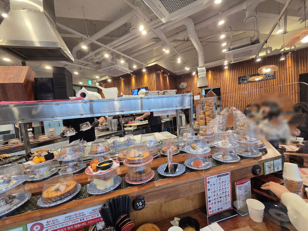 1 (23) 복사 Sushi no Kando Conveyor belt sushi